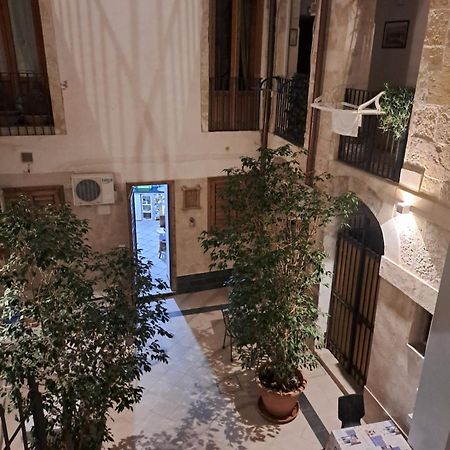 הוילה סירקוזה Syrakosia A Ortigia מראה חיצוני תמונה