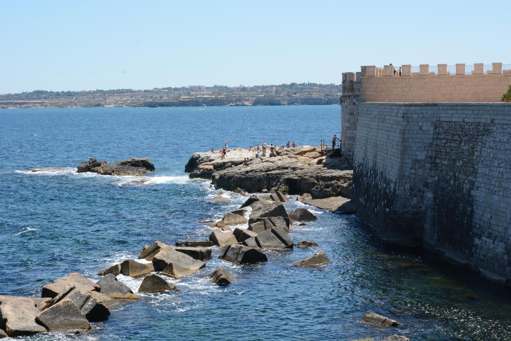 הוילה סירקוזה Syrakosia A Ortigia מראה חיצוני תמונה