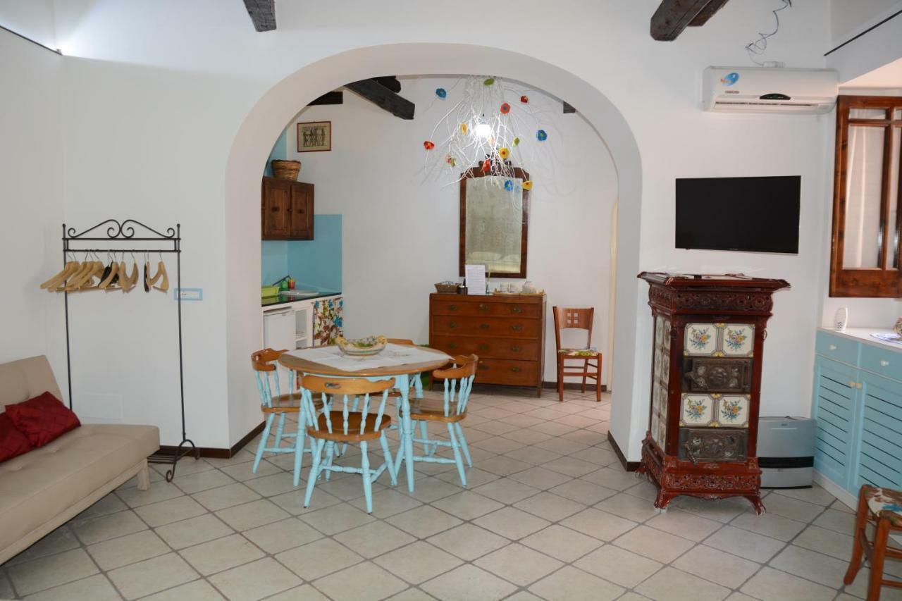 הוילה סירקוזה Syrakosia A Ortigia מראה חיצוני תמונה